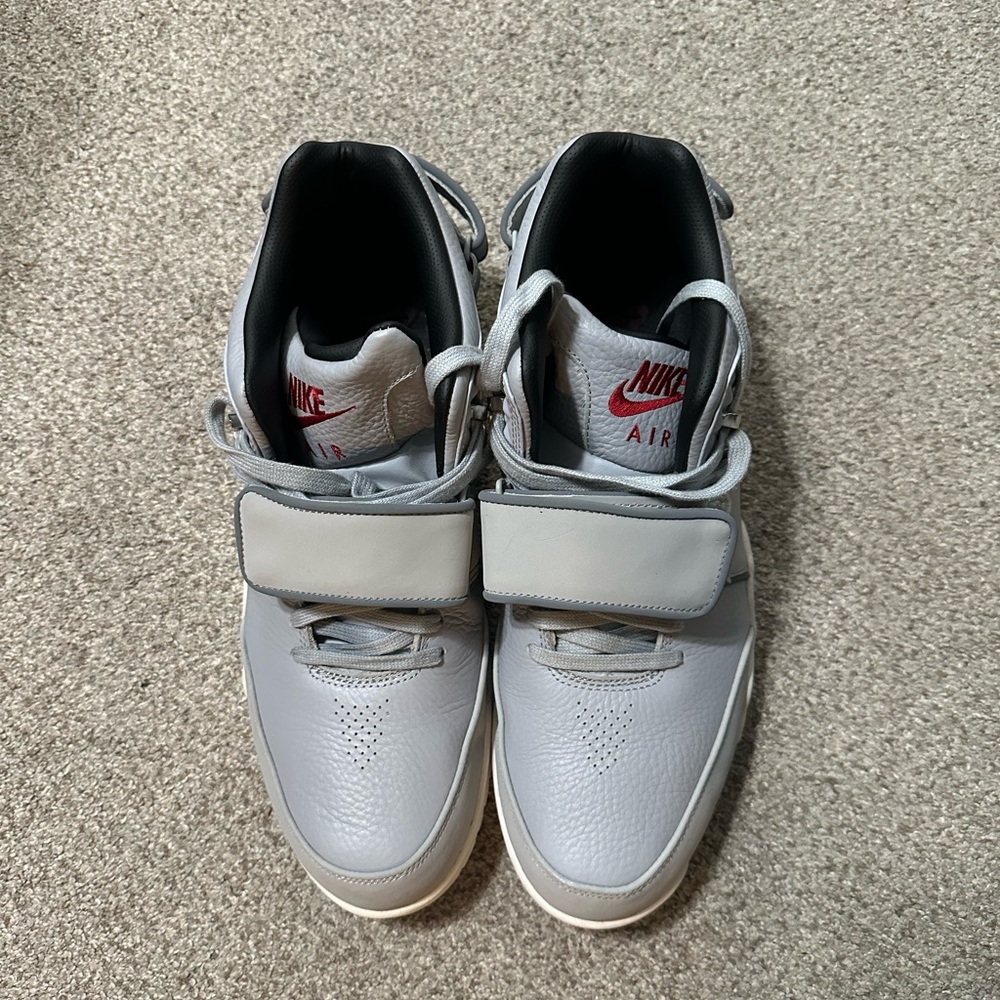 Men’s Grey Nike Air Cruz - Size 15